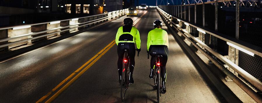 reflective cycling clothing